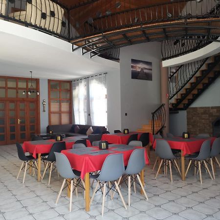 Garden Panzio Bed & Breakfast Balatonkeresztur Exterior photo